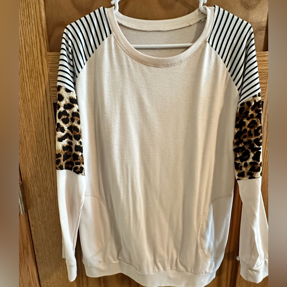 Long Sleeve Top with cheetah print
